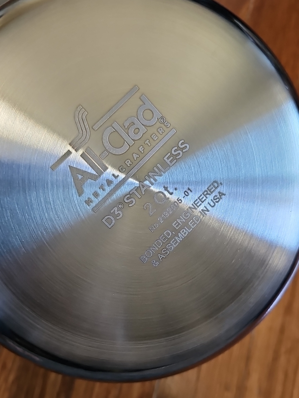 New All-Clad D3 2 Qt Saucepan - Picture 6 of 6